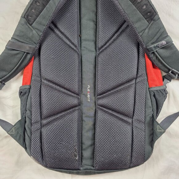 The North Face Jester Red Hiking Backpack Camping Outdoors School Casual Walking - Picture 3 of 13
